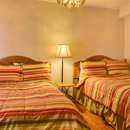 Suites On Main Margaretville Pokoj fotografie