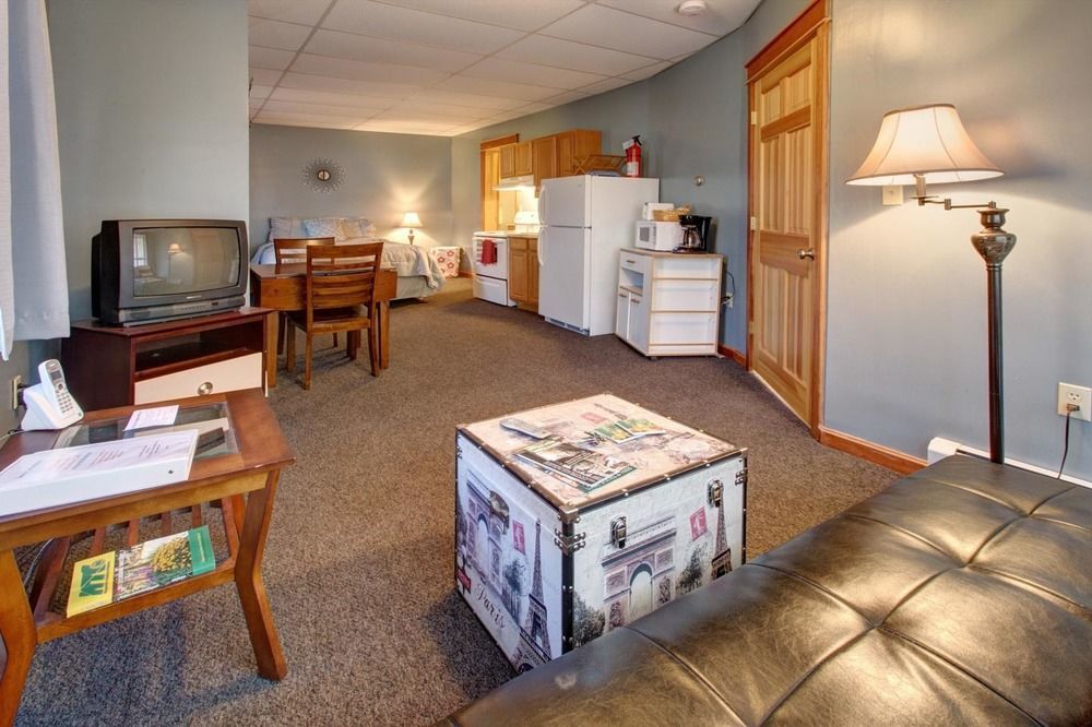 Suites On Main Margaretville Exteriér fotografie